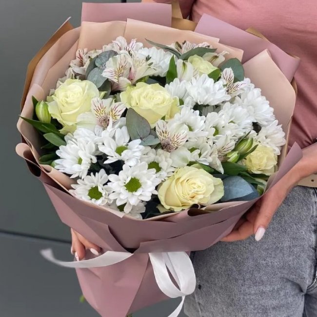 Букет цветов "Голубка" Букет цветов "Голубка"